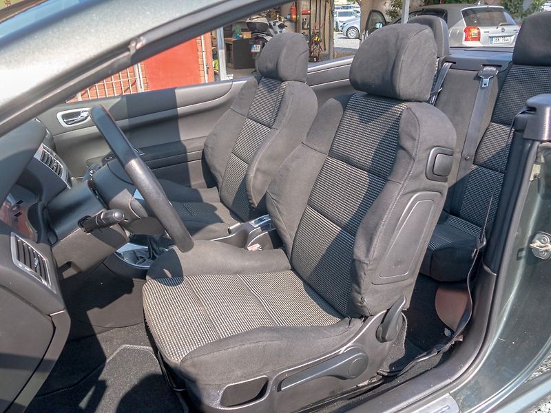 Peugeot 307 (2005) 1.6i 16V 80KW – KABRIO - fotka 14 z 39