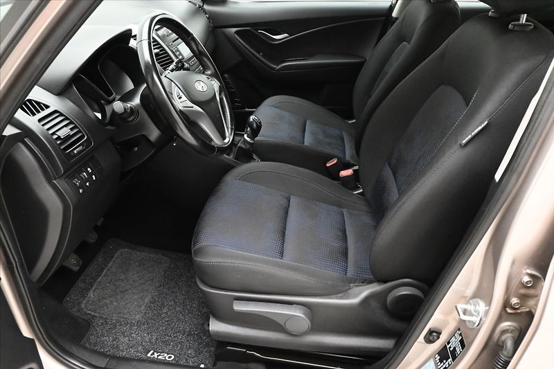 Hyundai ix20 1,4 CVVT 66 KW KLIMA Záruka až - fotka 13 z 28