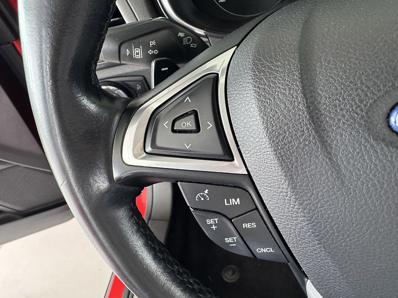 Ford Mondeo 2,0TDCi AUT*Titanium*Tažné - fotka 25 z 33