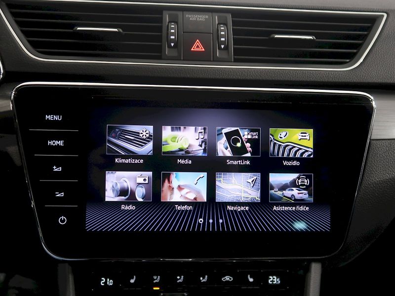 Škoda Superb (2023) STYLE PLUS 2.0TDI 147KW 4x4 DS - fotka 23 z 40