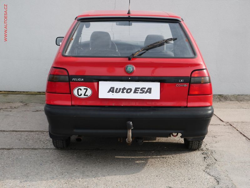 Škoda Felicia (1997) 1.3i, 2.maj,ČR, Tažné - fotka 5 z 16