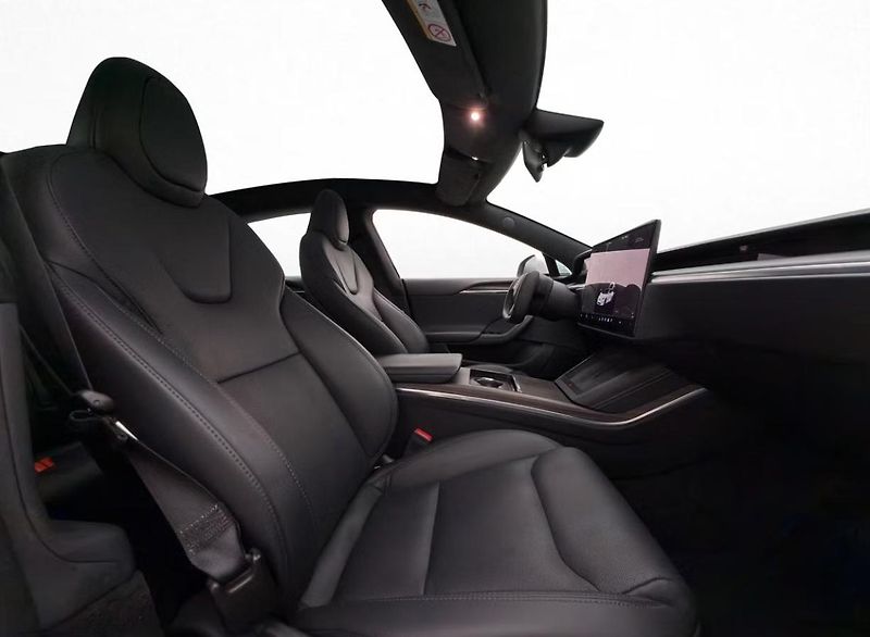 Tesla Model S LR AWD Vzduch Pano. Kam Yoke - fotka 25 z 35
