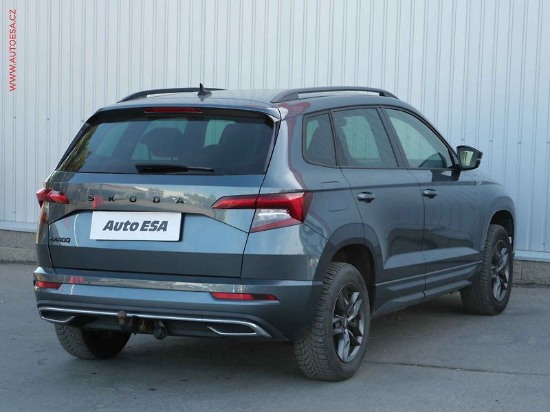 Škoda Karoq (2021) 1.5 TSi, ČR, SportLine - fotka 4 z 27