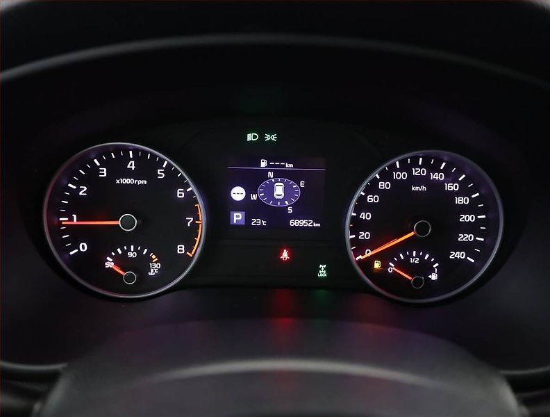 Kia Sportage (2019) 1.6 T-GDI, 4X4, Automat - fotka 9 z 17