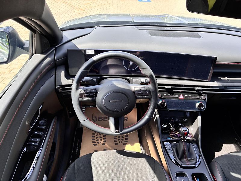 Hyundai Tucson 1.6T-GDI 110kW REZERVACE - fotka 13 z 27