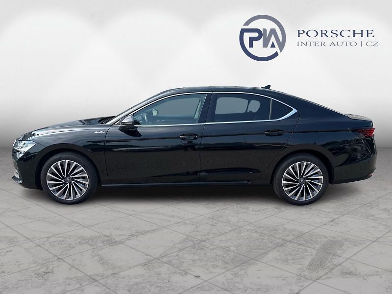 Škoda Superb L&K 2.0 TDI 142kw DSG 4x4 - fotka 3 z 28