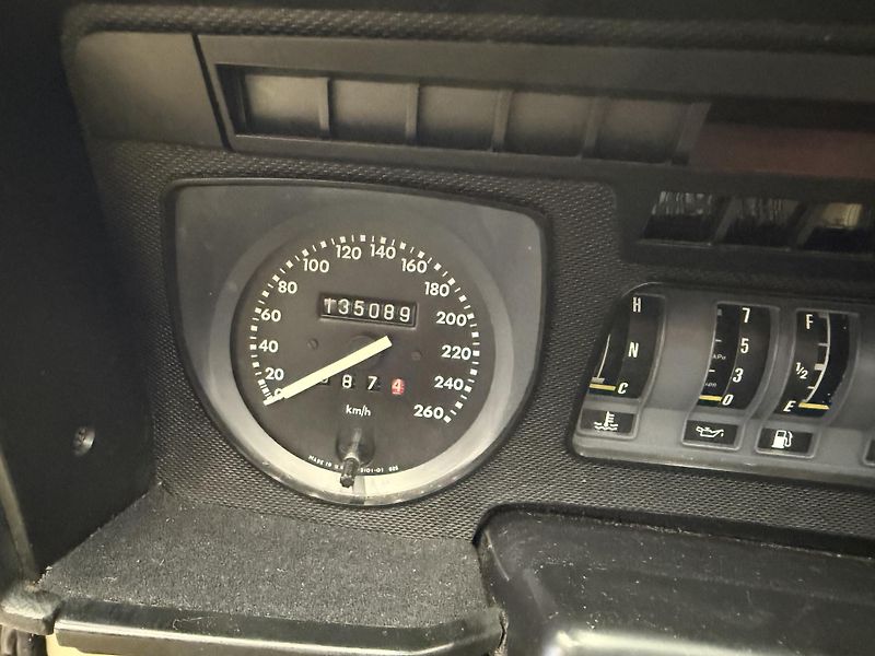 Jaguar XJS 5.3 V12 - bez koroze - fotka 10 z 15
