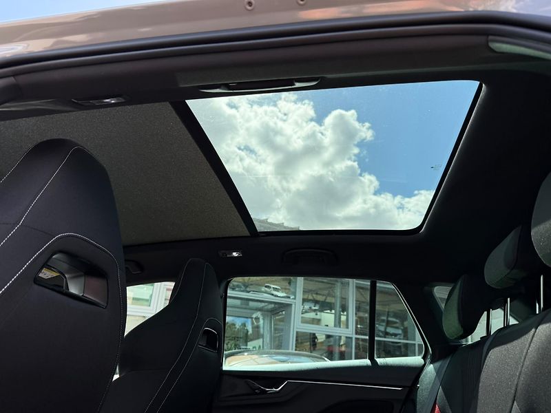 Škoda Scala Monte Carlo 1.5 TSI 110kw DSG - fotka 23 z 26