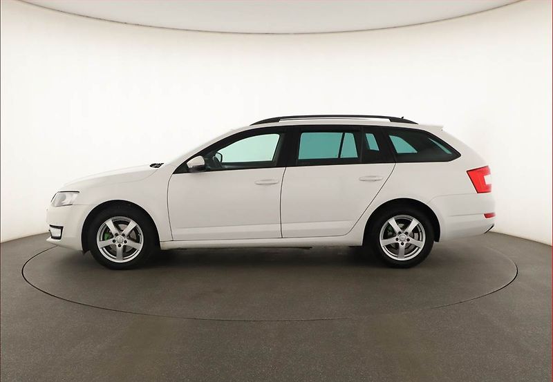 Škoda Octavia (2014) 1.2 TSI, Tempomat - fotka 3 z 14