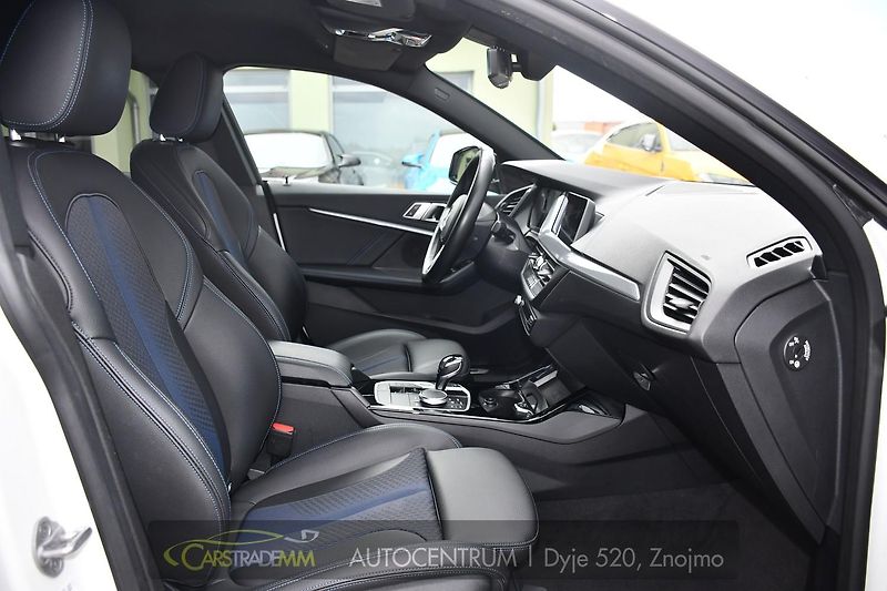 BMW Řada 2 218d M-SPORT 1M ČR TAŽNÉ - fotka 16 z 49