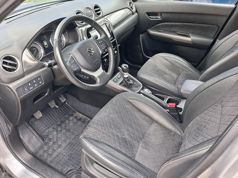 Suzuki Vitara 1,4 BoosterJet Elegance Allgri - fotka 11 z 27