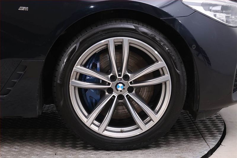 BMW Řada 6 (2018) M Sport 630d xDrive GT - fotka 15 z 23