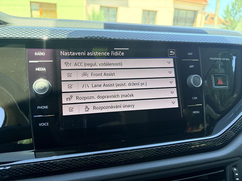 Volkswagen Taigo 1.0TSI LIFE VIRTUAL LED - fotka 36 z 45