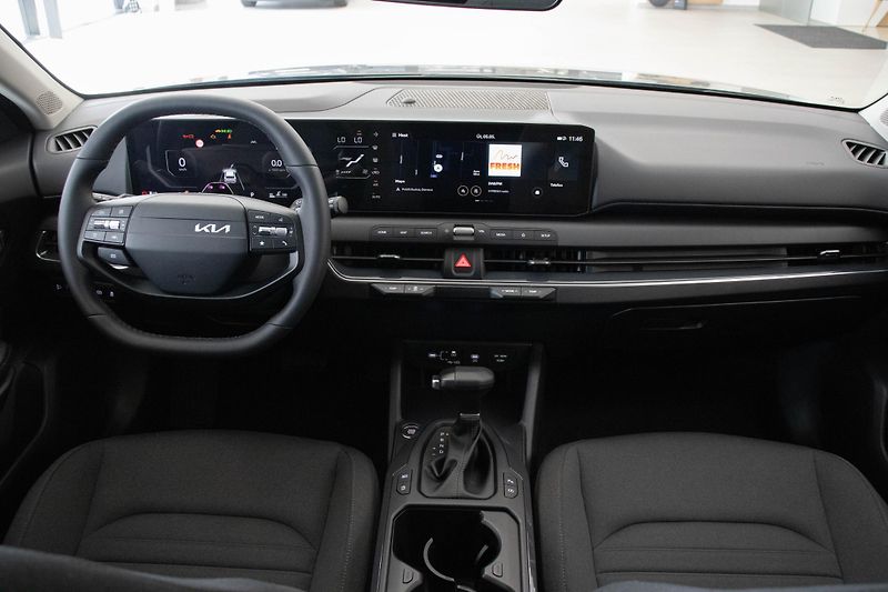 Kia K4 Sportswagon 1,6 T-GDi GPF 7DCT EXCLUSIVE - fotka 8 z 16