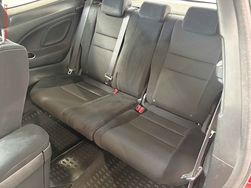 Honda Civic (2007) 1.8i-VTEC, AT, AC, temp - fotka 10 z 15