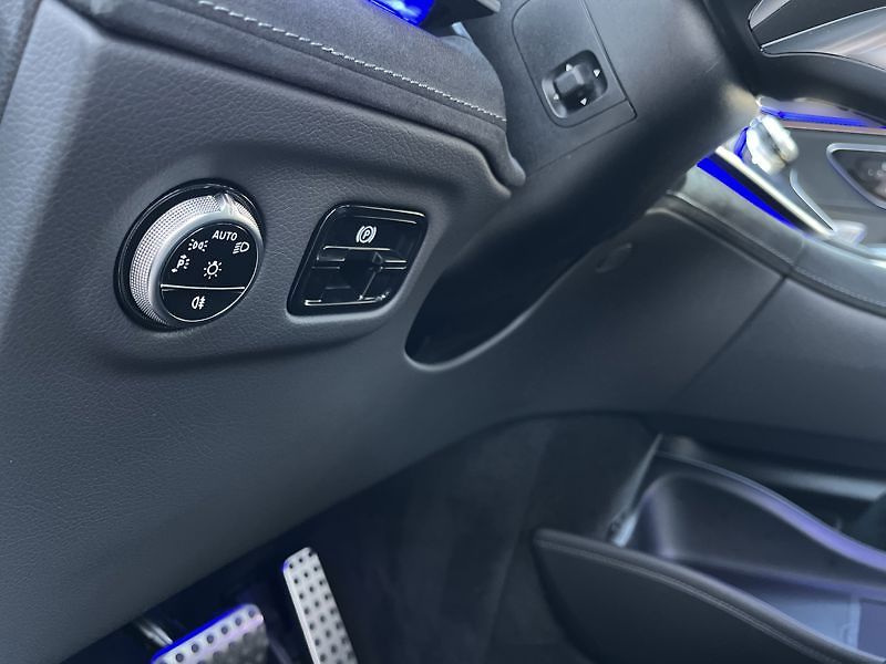 Mercedes-Benz Třídy E EQE SUV EQE 500 4MATIC SUV Ele - fotka 12 z 18