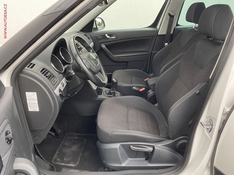 Škoda Yeti (2012) 1.4 TSi, Ambition Plus - fotka 9 z 16
