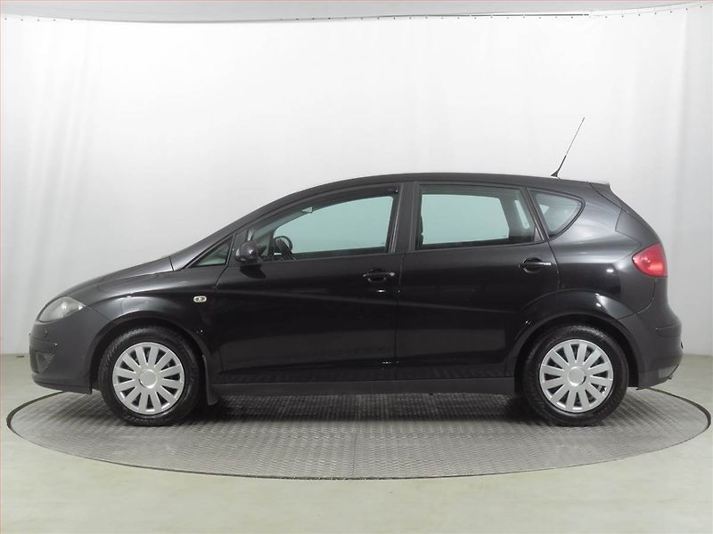 Seat Altea (2007) 1.9 TDI, po STK, dobrý stav - fotka 3 z 17