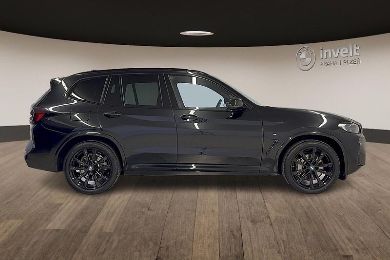 BMW X3 xDrive30d - fotka 2 z 13