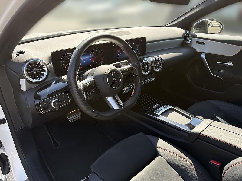 Mercedes-Benz Třídy A A 200, 1. majitel, ČR - fotka 9 z 16