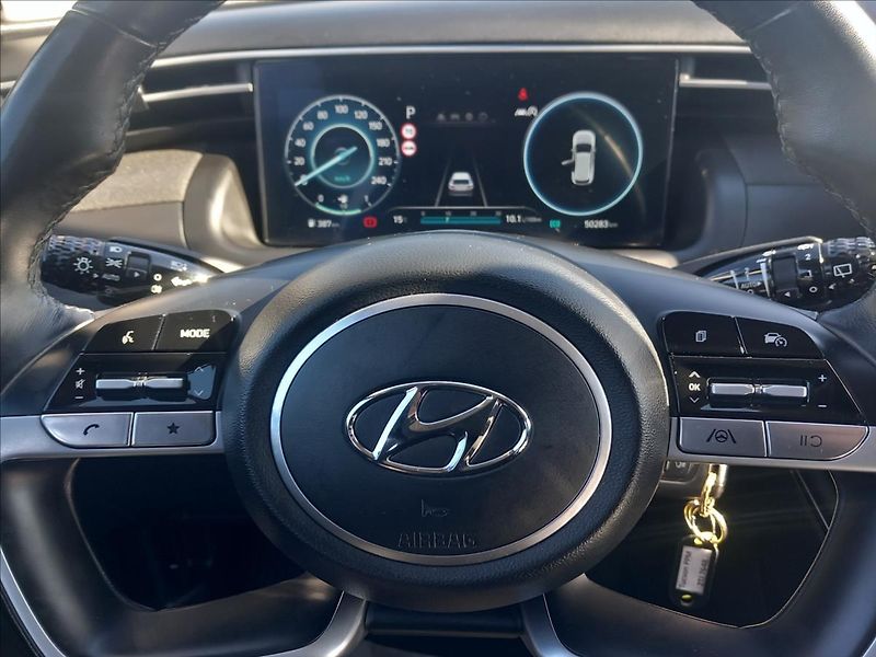 Hyundai Tucson 1,6 T-GDI 2WD DCT SMART - fotka 10 z 21