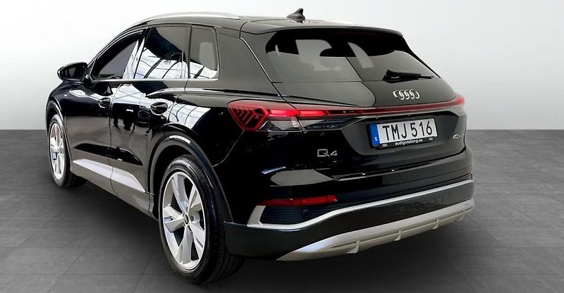 Audi Q4 40 e-tron Auto. Parkování BLIS - fotka 3 z 12