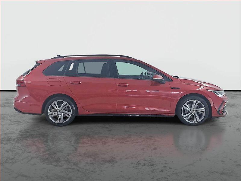 Volkswagen Golf (2024) R-Line 2.0 TDI - fotka 6 z 19