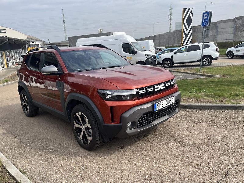 Dacia Duster (2025) Journey Full Hybrid 140 - fotka 3 z 9