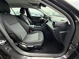 Mercedes-Benz Třídy C 220d Advantage, LED - náhled 10