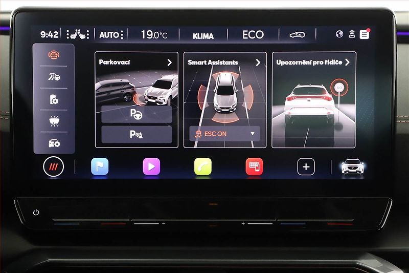 Cupra Formentor (2023) 1.4 e-Hybrid - fotka 16 z 28