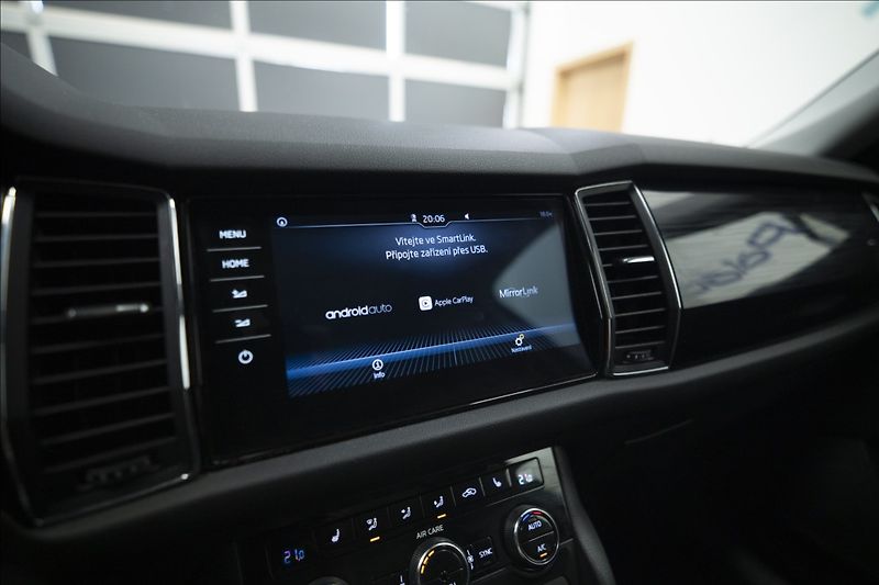 Škoda Kodiaq 2,0 TDI DSG 4x4 NAVI KŮŽE PANO - fotka 29 z 33
