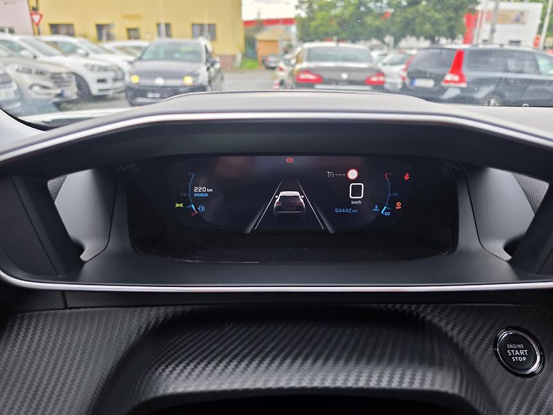Peugeot 2008 1.2 T 96KW 54tkm  - fotka 24 z 25