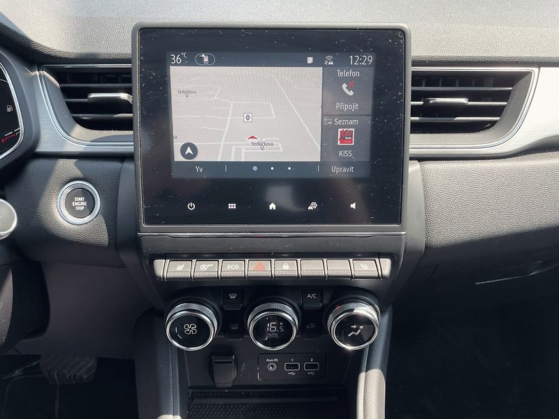 Renault Captur (2020) 1.3 TCe,103kW,Automat,Intens,Č - fotka 20 z 40