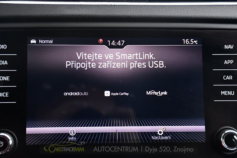 Škoda Octavia 1,6 TDI DSG STYLE & DYNAMIC - fotka 41 z 53