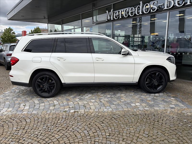 Mercedes-Benz GLS 350d 4M - fotka 20 z 24