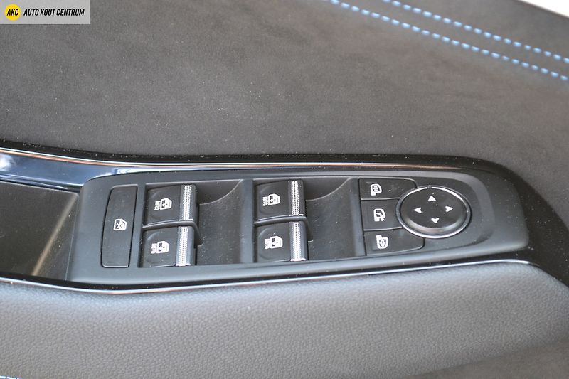 Renault Austral (2026) Esprit Alpine mild hybrid 150 - fotka 58 z 61