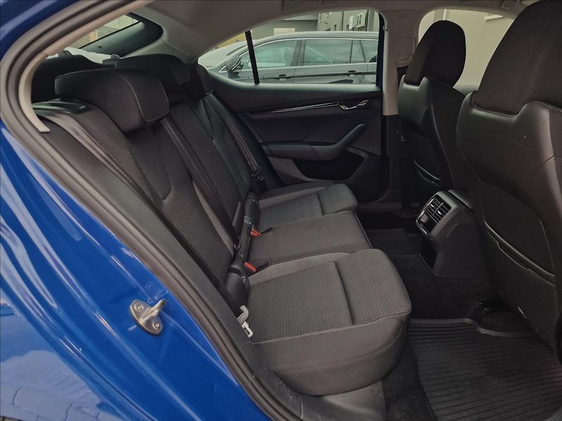 Škoda Octavia 2.0 TDI 110kw,původ ČR,1.Maj. - fotka 15 z 50