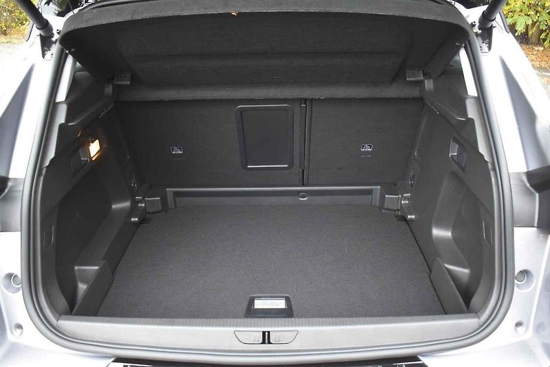 Opel Grandland je solidní rodinné auto bez závažných chyb