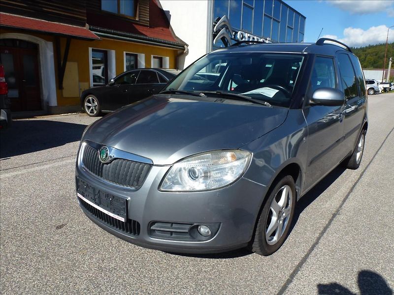 Škoda Roomster 1,9 TDI -  BEZ KOROZE !!!!!!! - fotka 3 z 54