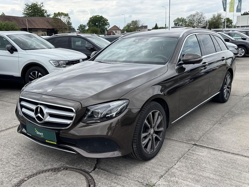Mercedes-Benz Třídy E - fotografie inzerátu