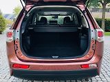 Mitsubishi Outlander 2.2D 4x4 7MÍST KAMERA SERVISKA - náhled 19