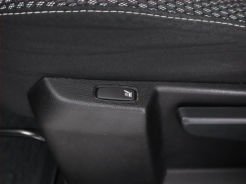 Dacia Duster (2020) 1.3 TCe, ČR,1.maj, Serv.kniha - fotka 17 z 17