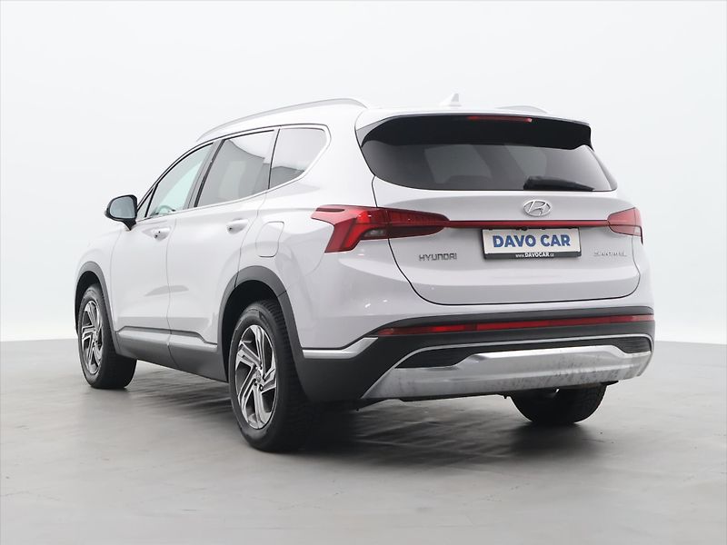 Hyundai Santa Fe 2,2 CRDi 142kW Style CZ DPH - fotka 5 z 36