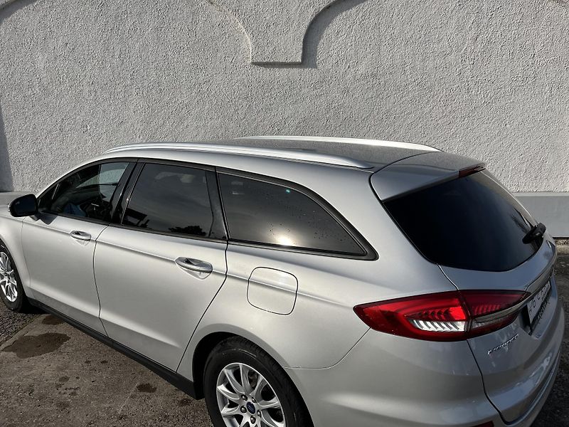 Ford Mondeo (2019) 2.0TDCi NAVI WINTER PDC ALU - fotka 13 z 35