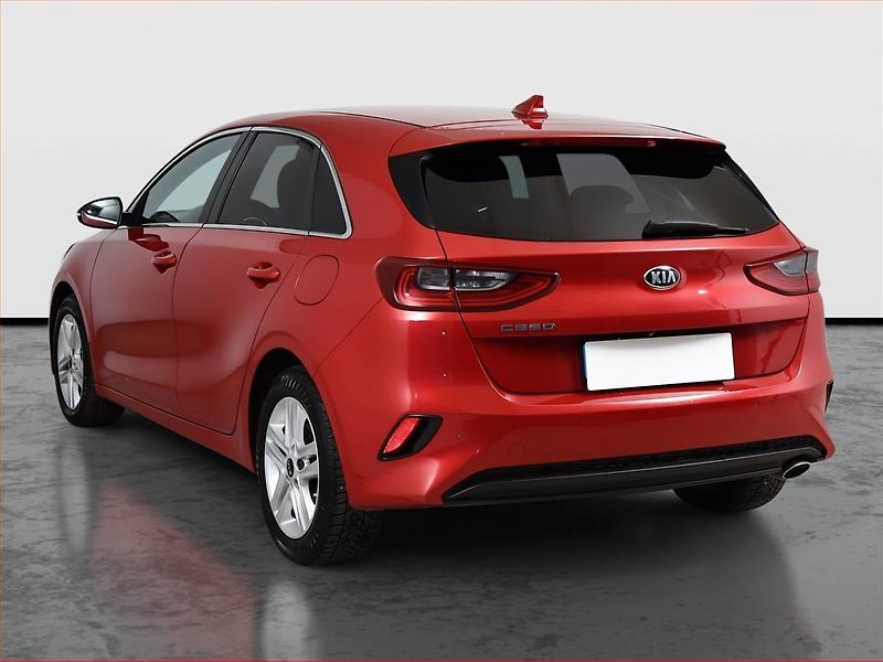 Kia Ceed (2018) 1.0 T-GDI, Serv.kniha, Navi - fotka 4 z 16