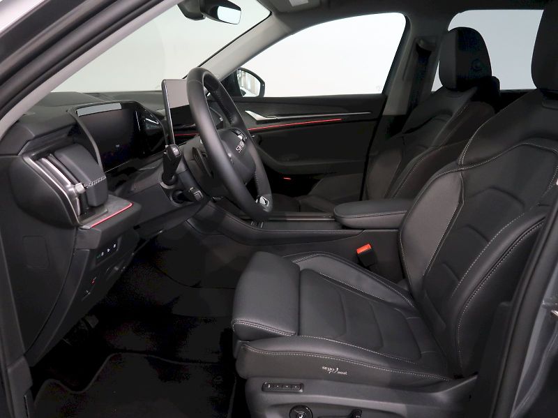 Škoda Kodiaq (2026) EXCLUSIVE 2.0TDI 142KW 4x4 DSG - fotka 13 z 49