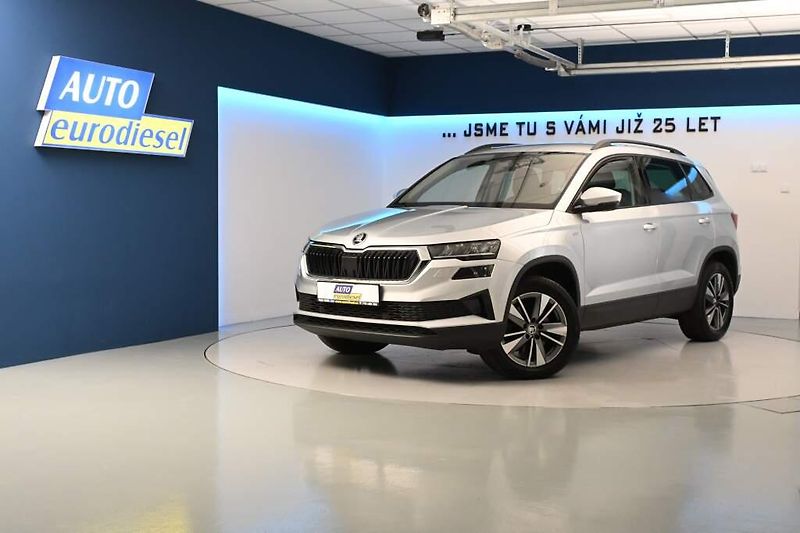 Škoda Karoq (2024) 2.0 4x4 DSG LED TOUR Virtual K - fotka 2 z 33