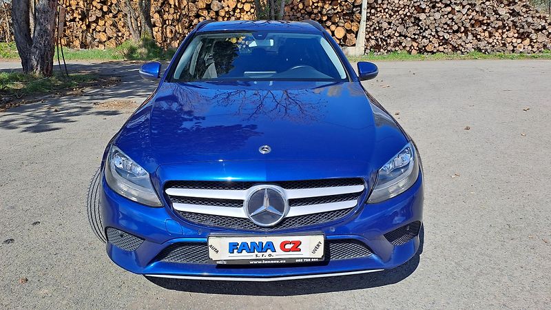 Mercedes-Benz Třídy C C160 Break Automat NAVI - fotka 2 z 32