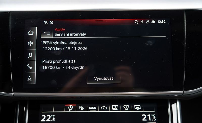 Audi S8 4.0 TFSI Quattro/B&O/Matrix/57 - fotka 44 z 48