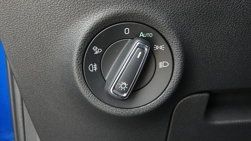 Škoda Kodiaq 2.0 TDI 110 kW L&K 4x4 DSG - fotka 10 z 27
